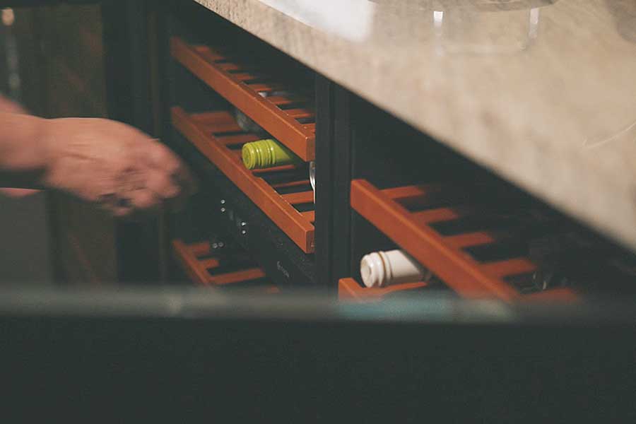 Kitchen Appliances, Wine chiller