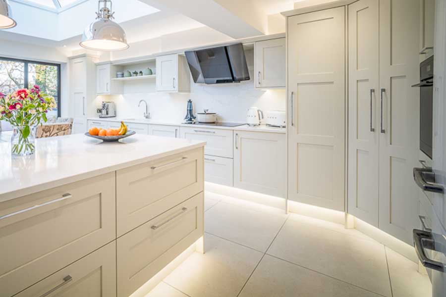 white, modern, kitchen, Excel Home Design, White Sunroom